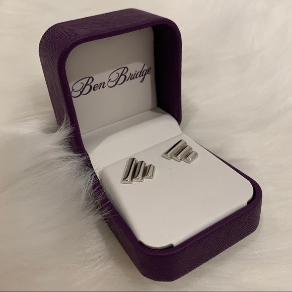 ๐ Ben Bridge: Lisa Bridge Mountain Earrings - Picture 3 of 8